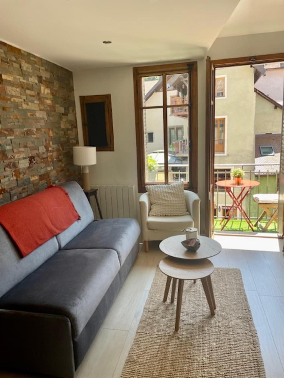 Le Canal - Nice Studio On The Venice Of The Alps Annecy Bagian luar foto